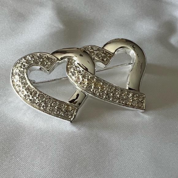 Double heart brooch - Picture 3 of 7